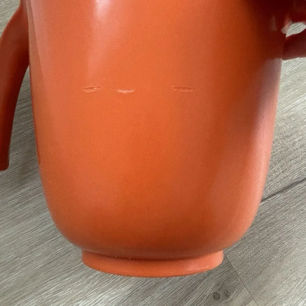 VTG Rubbermaid Grip N Mix Orange Batter Bowl 2661 Measuring PitcherSpout 1Qt 70s